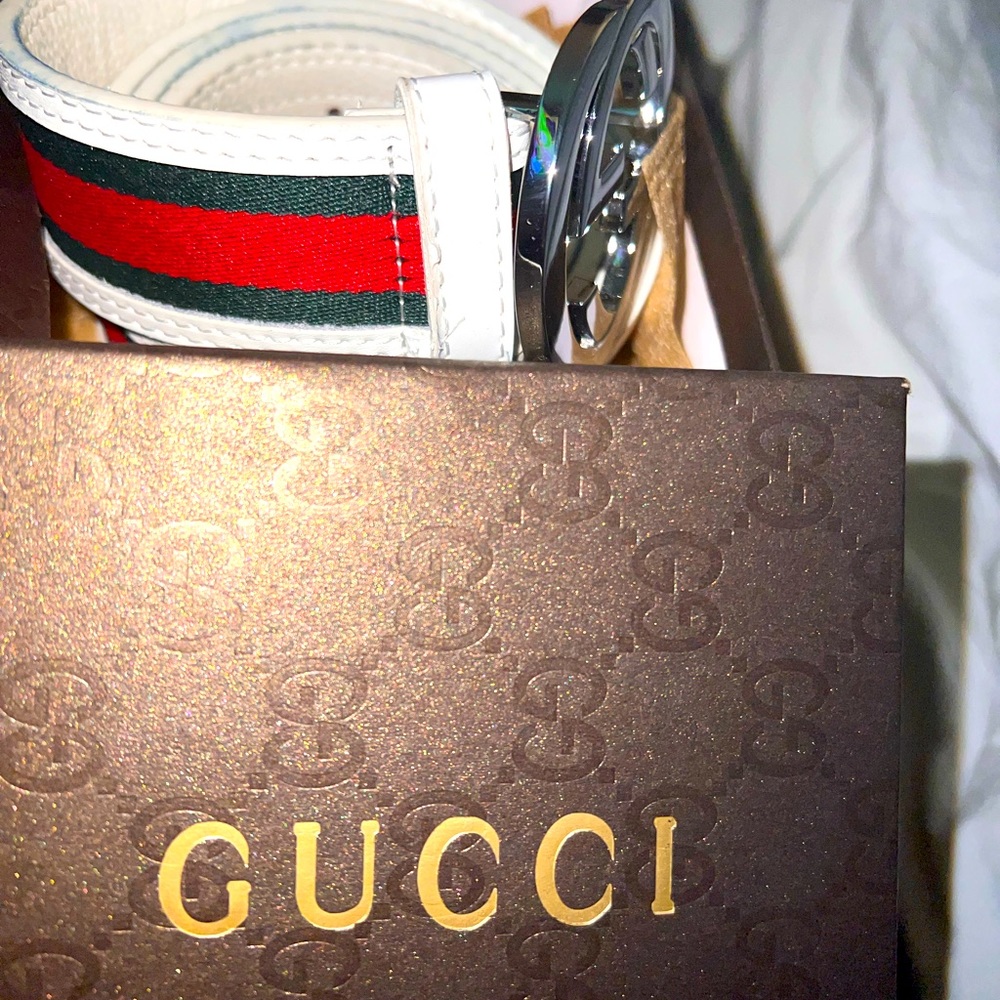 Men’s Gucci belt